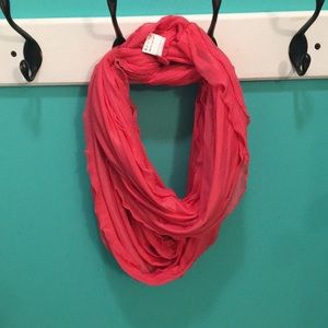 Infinity scarf